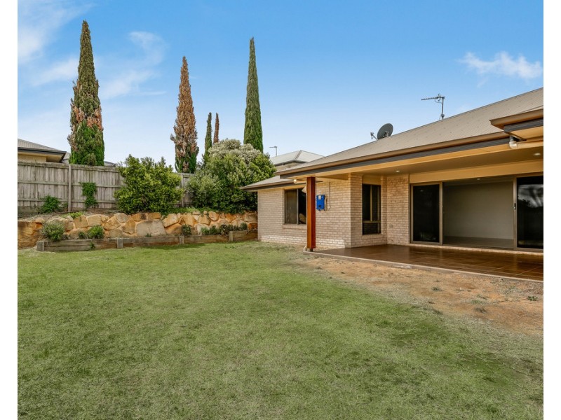 1 Punter Close, Glenvale QLD 4350