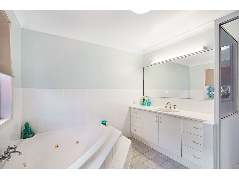 321 Greenwattle Street, Wilsonton QLD 4350