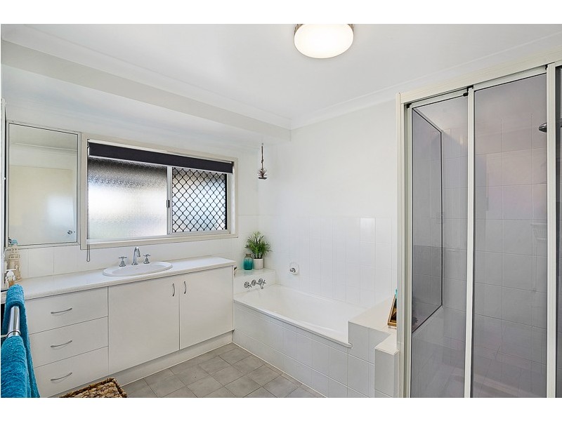 321 Greenwattle Street, Wilsonton QLD 4350