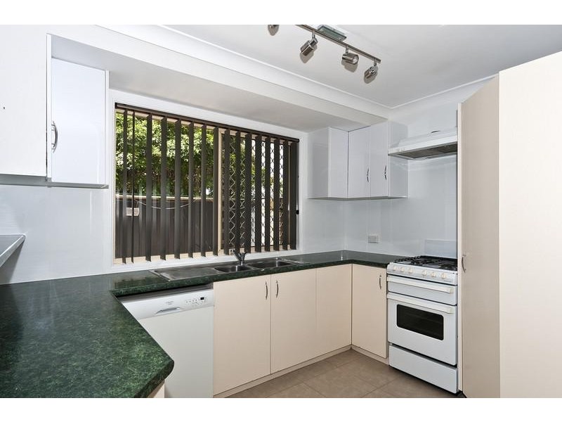 7/248 James Street, Harristown QLD 4350