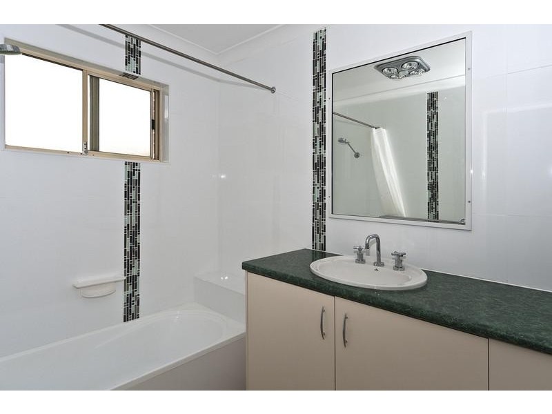 7/248 James Street, Harristown QLD 4350