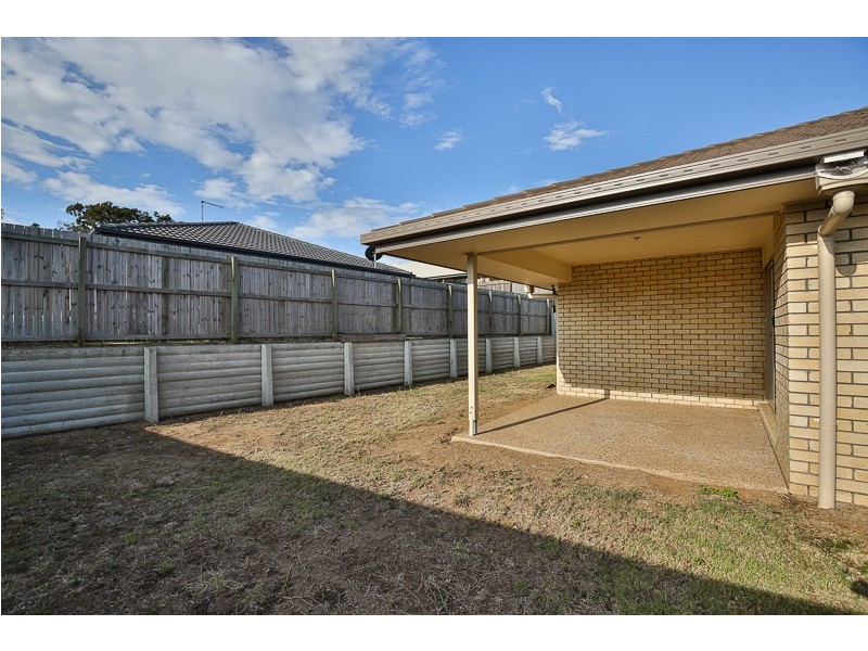 13 Cooranga Street, Glenvale QLD 4350