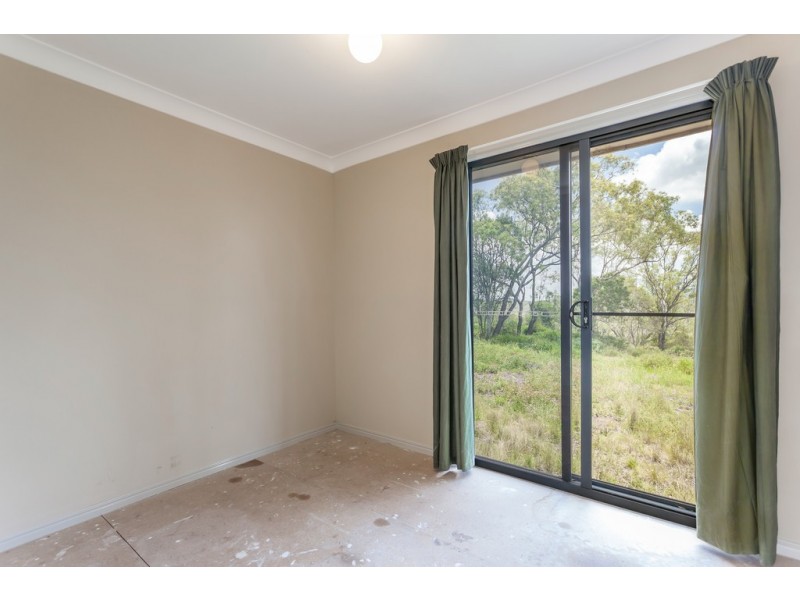 11 Nargoon Street, Meringandan West QLD 4352