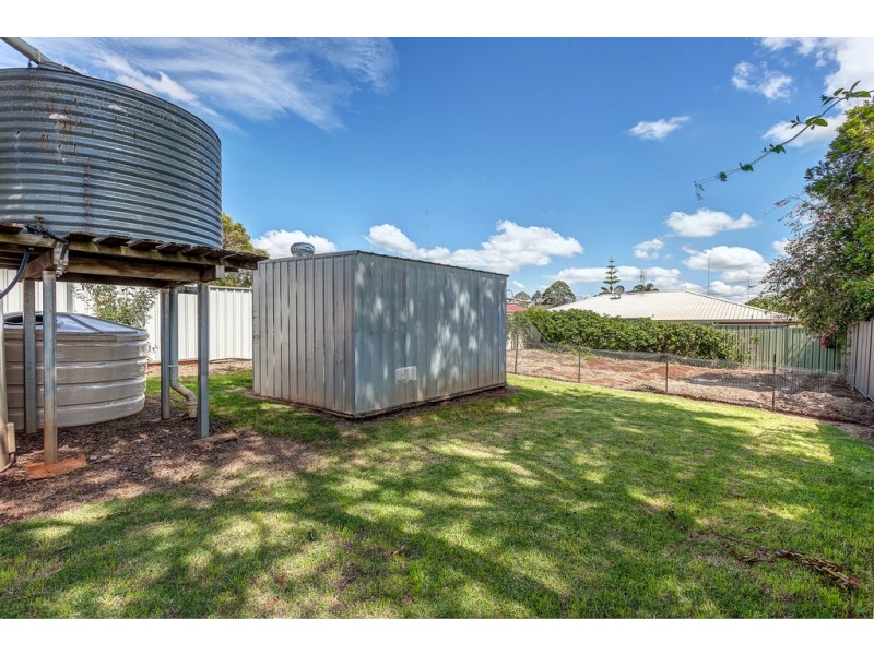 5 Bruntnell Street, Kearneys Spring QLD 4350