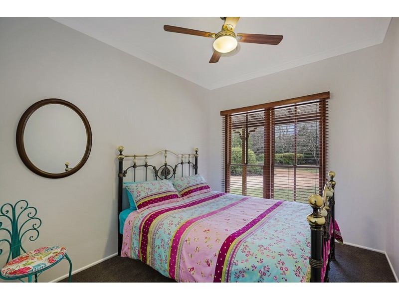 15 Ninderry Drive, Highfields QLD 4352