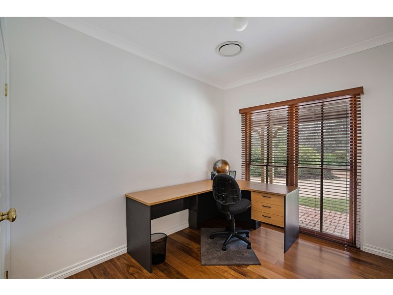 15 Ninderry Drive, Highfields QLD 4352