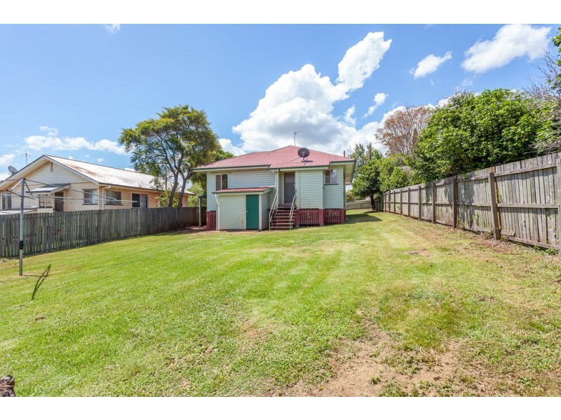 8 Walsh Street, Harlaxton QLD 4350