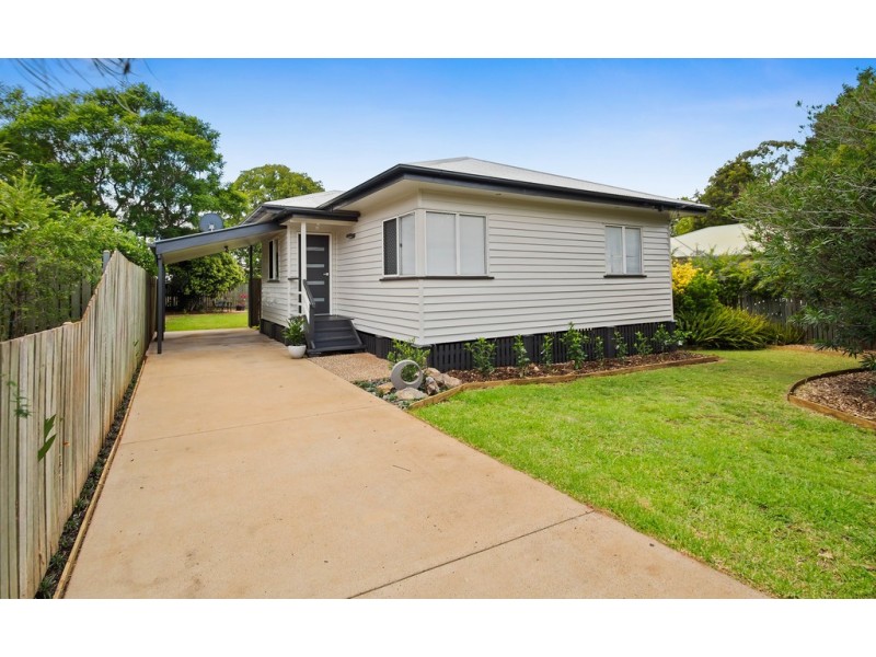 13 Elizabeth Street, South Toowoomba QLD 4350