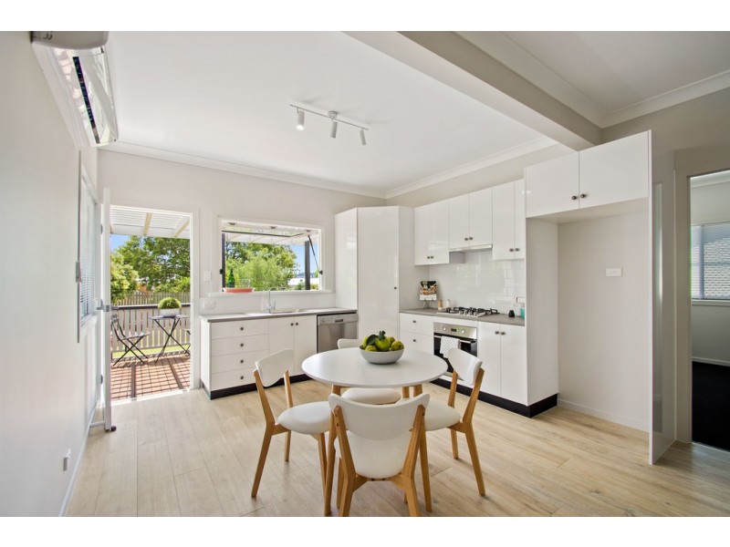 13 Elizabeth Street, South Toowoomba QLD 4350