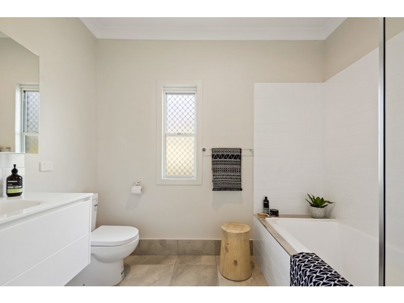 13 Elizabeth Street, South Toowoomba QLD 4350