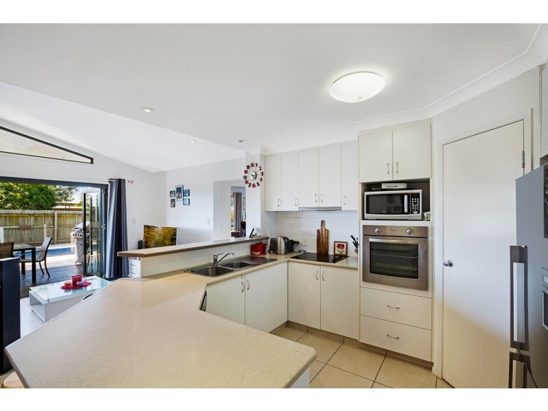 13 Nash Drive, Glenvale QLD 4350