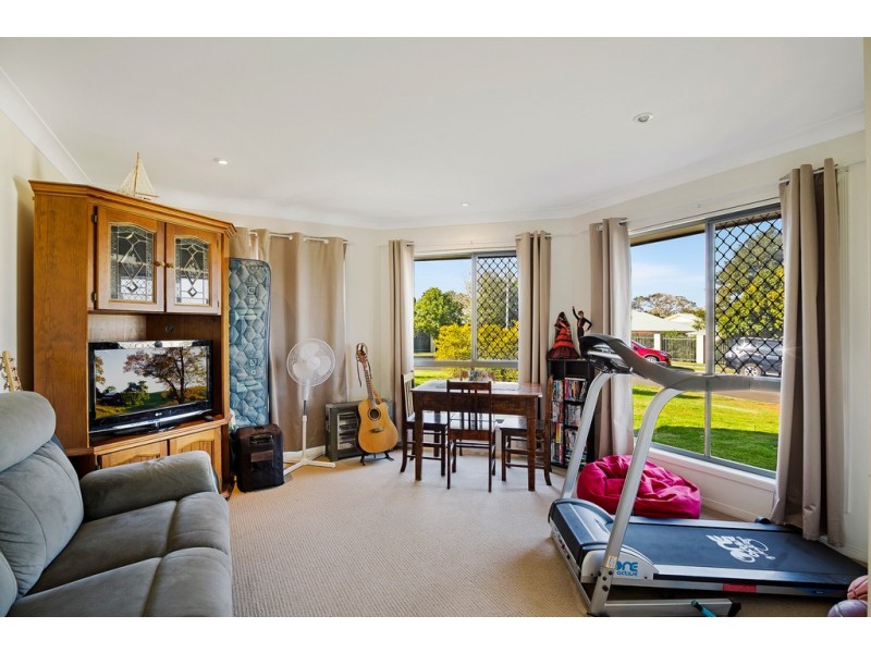 13 Nash Drive, Glenvale QLD 4350