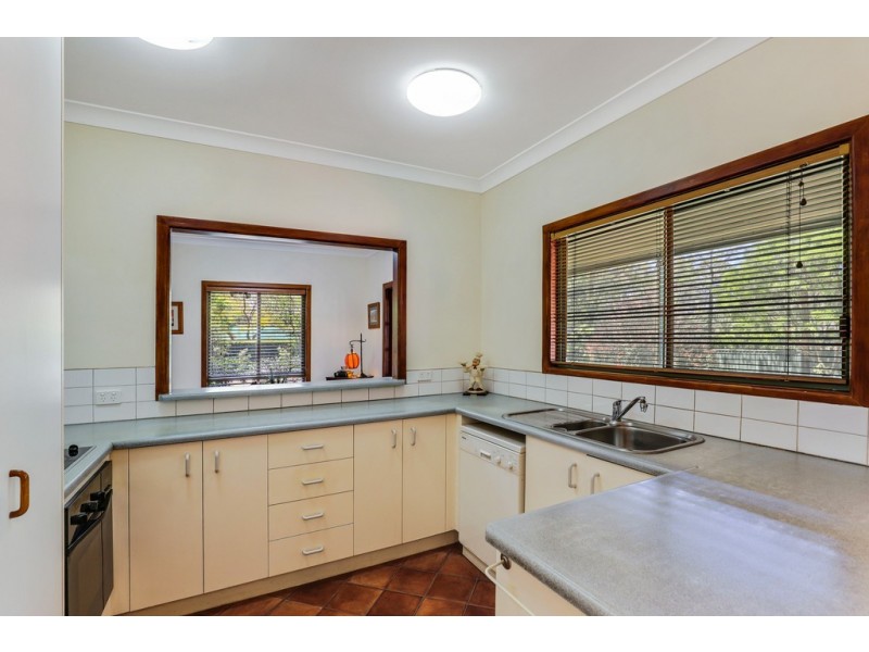 5 Maylen Court, Highfields QLD 4352