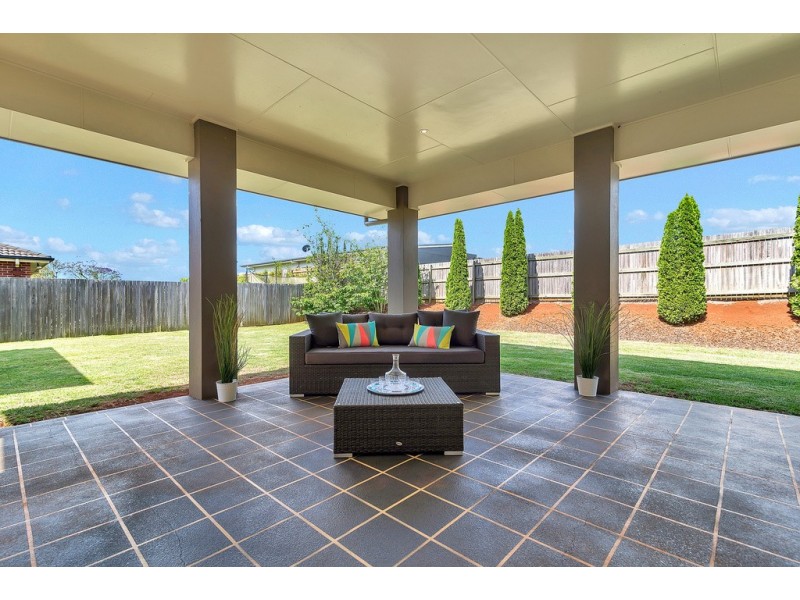 152 Rowbotham Street, Rangeville QLD 4350