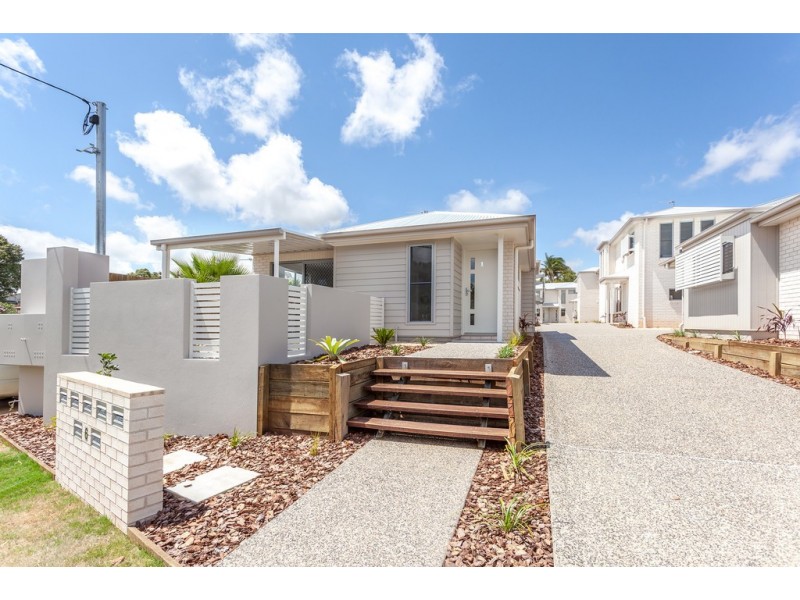 6 Swallow Court, Newtown QLD 4350