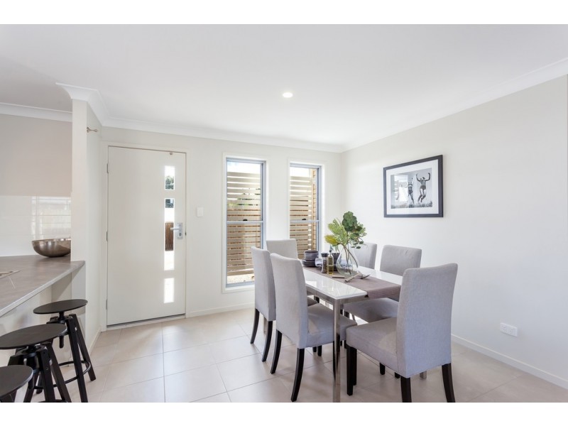 6 Swallow Court, Newtown QLD 4350