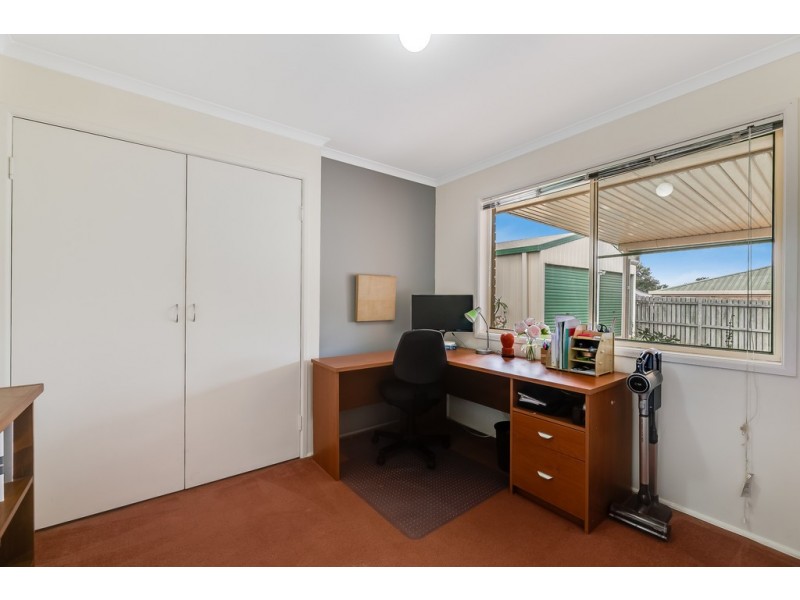 16 Lacebark Court, Glenvale QLD 4350