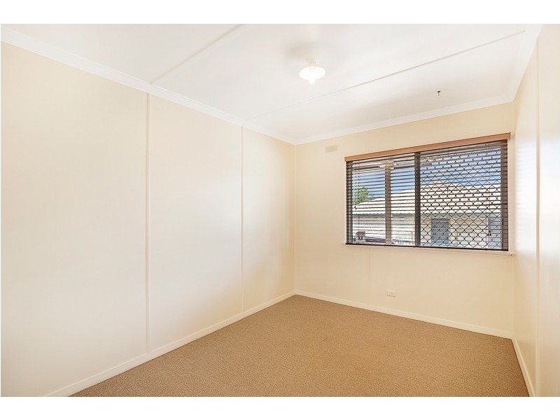 16 Mooney Street, Harlaxton QLD 4350