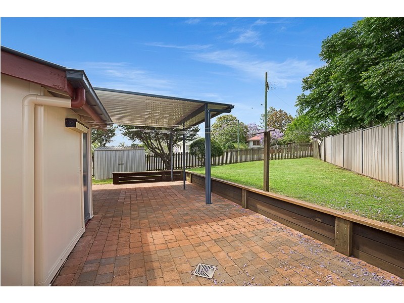 16 Mooney Street, Harlaxton QLD 4350