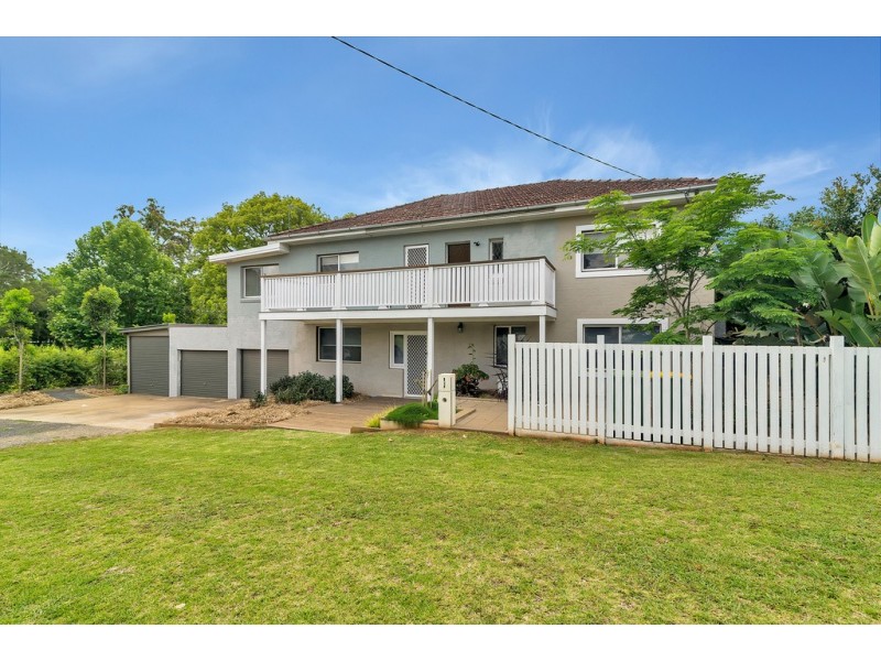 15 Bruce Street, East Toowoomba QLD 4350