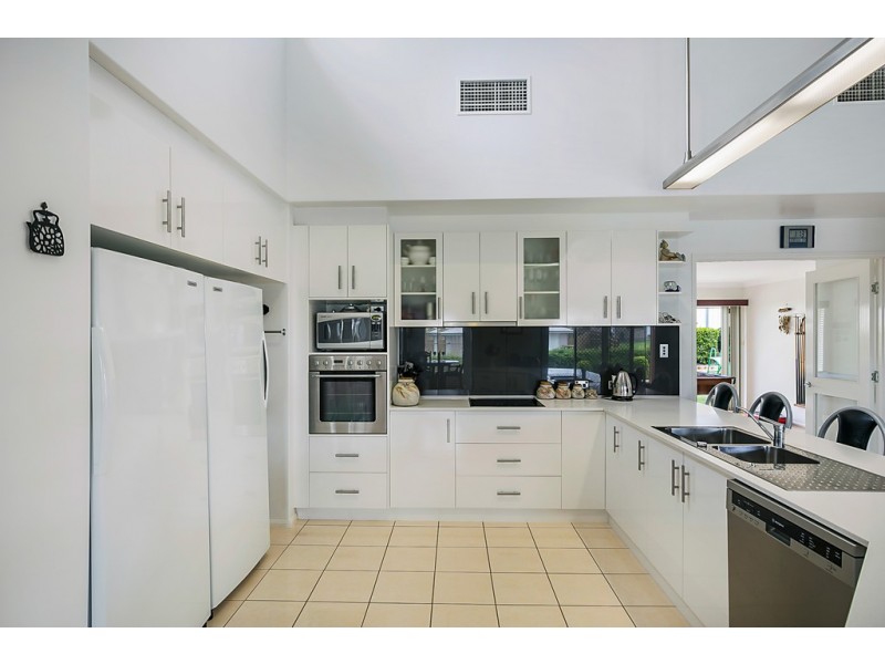 1 Conquest Court, Wilsonton QLD 4350