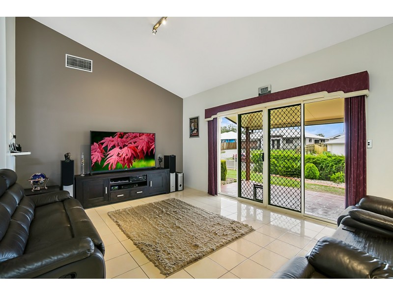 1 Conquest Court, Wilsonton QLD 4350
