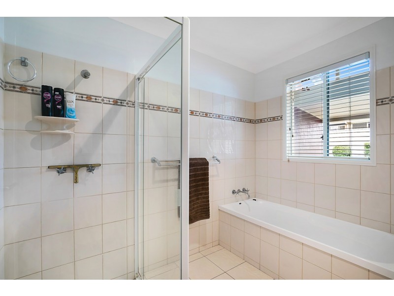 1 Conquest Court, Wilsonton QLD 4350