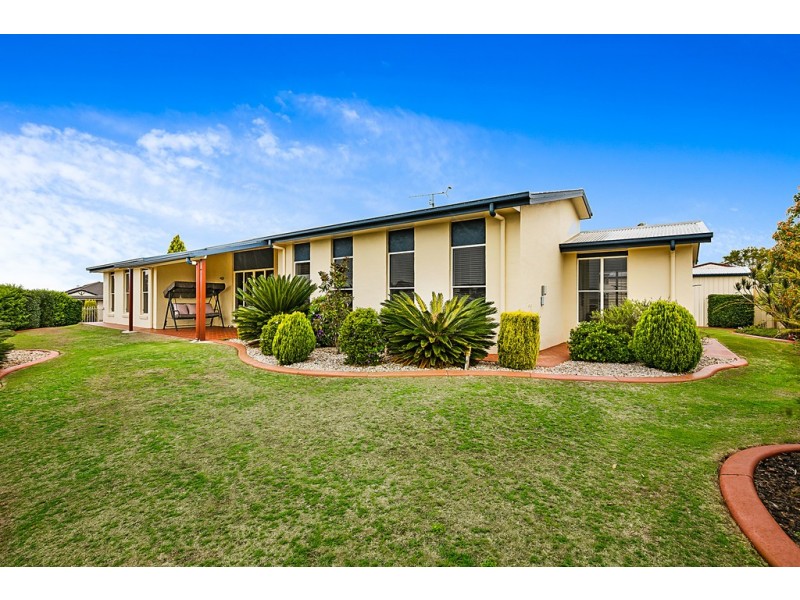 1 Conquest Court, Wilsonton QLD 4350