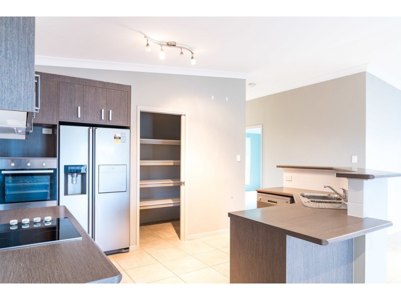 263 Glenvale Road, Glenvale QLD 4350