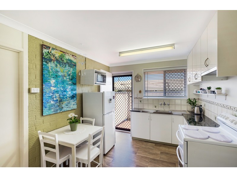 Unit 2/481 Bridge Street, Wilsonton QLD 4350