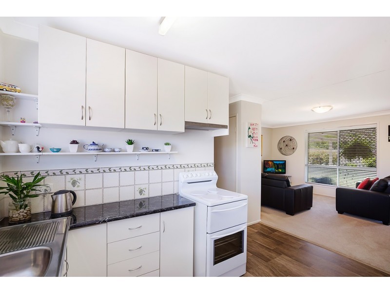 Unit 2/481 Bridge Street, Wilsonton QLD 4350