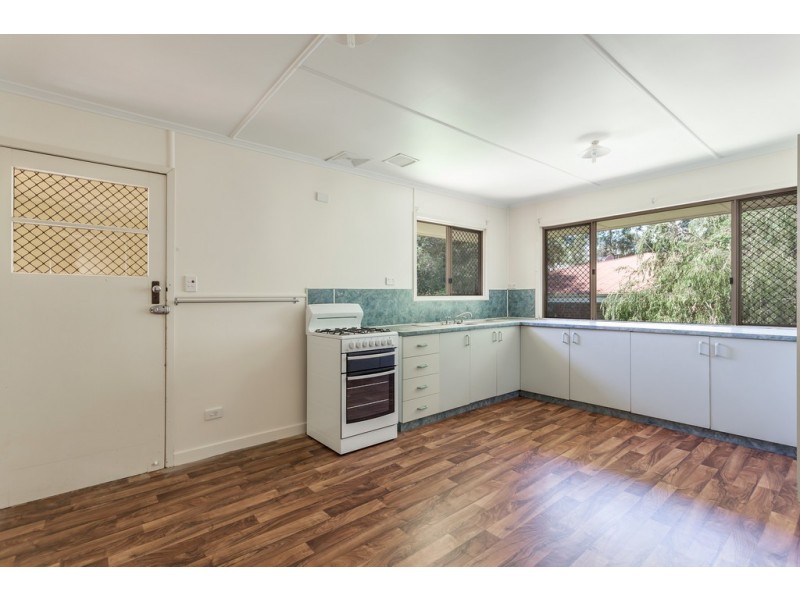 23 Rob Street, Newtown QLD 4350