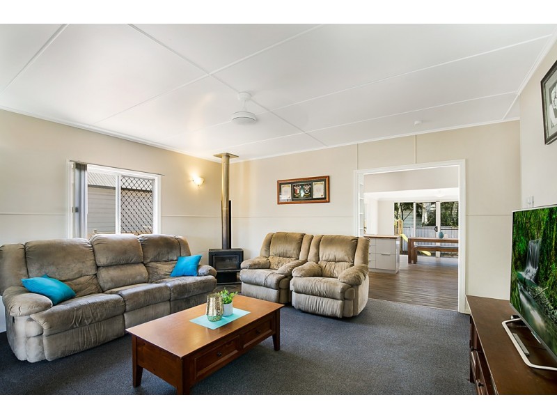 2 McCarthy Street, Newtown QLD 4350