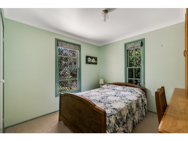 11 Rees Drive, Highfields QLD 4352