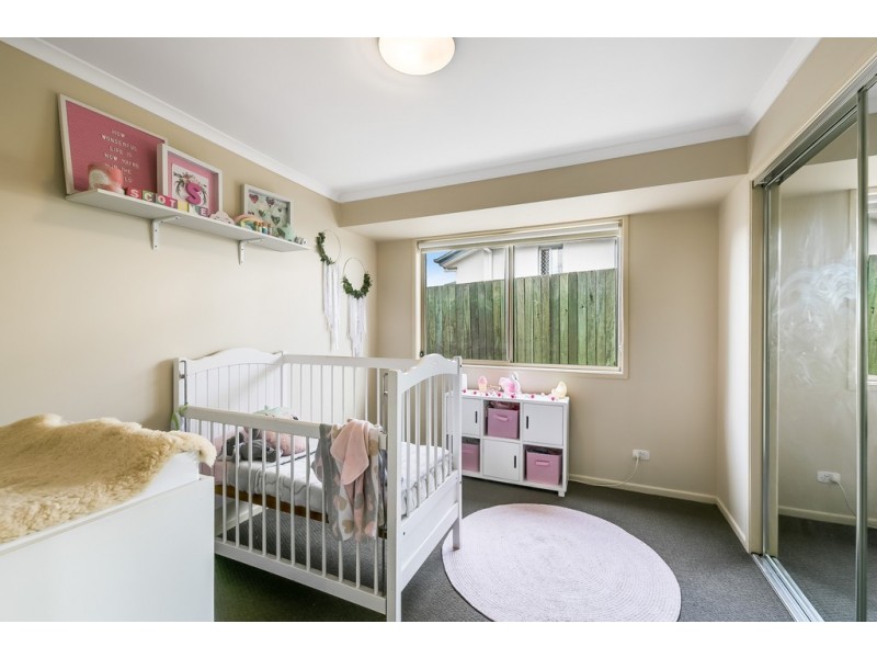 7 Sunset Drive, Glenvale QLD 4350