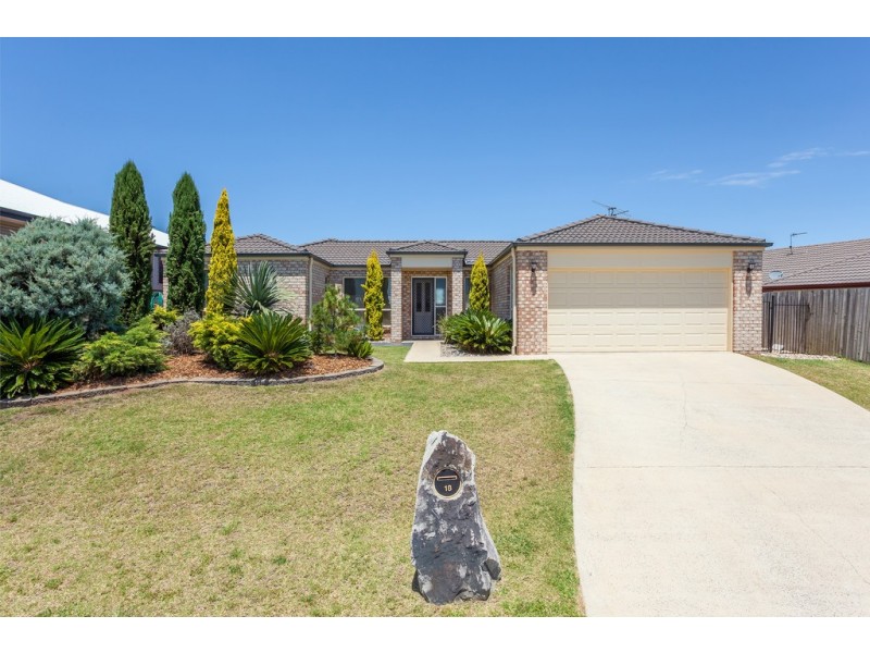18 Sunset Drive, Glenvale QLD 4350