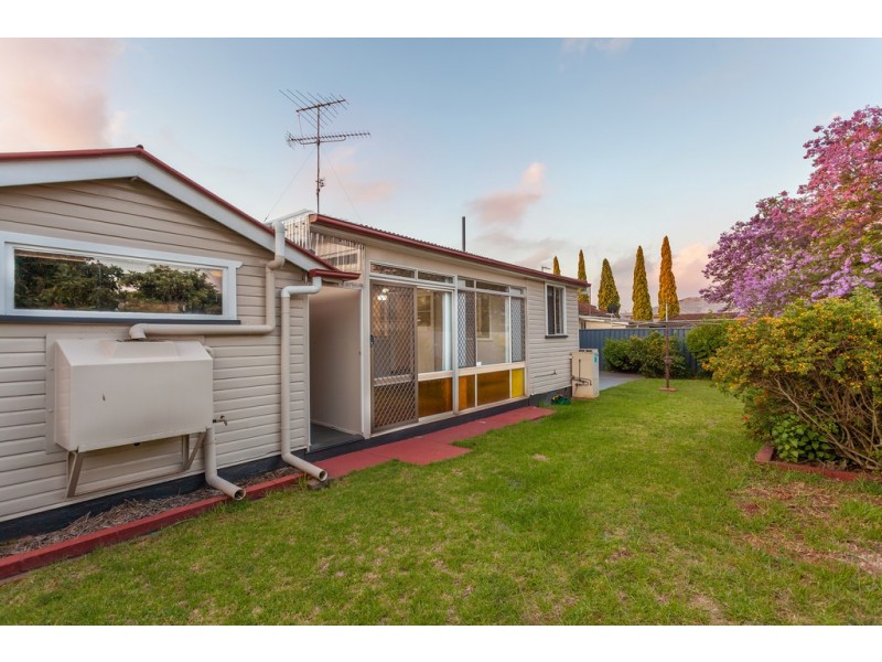 78 Drayton Road, Harristown QLD 4350