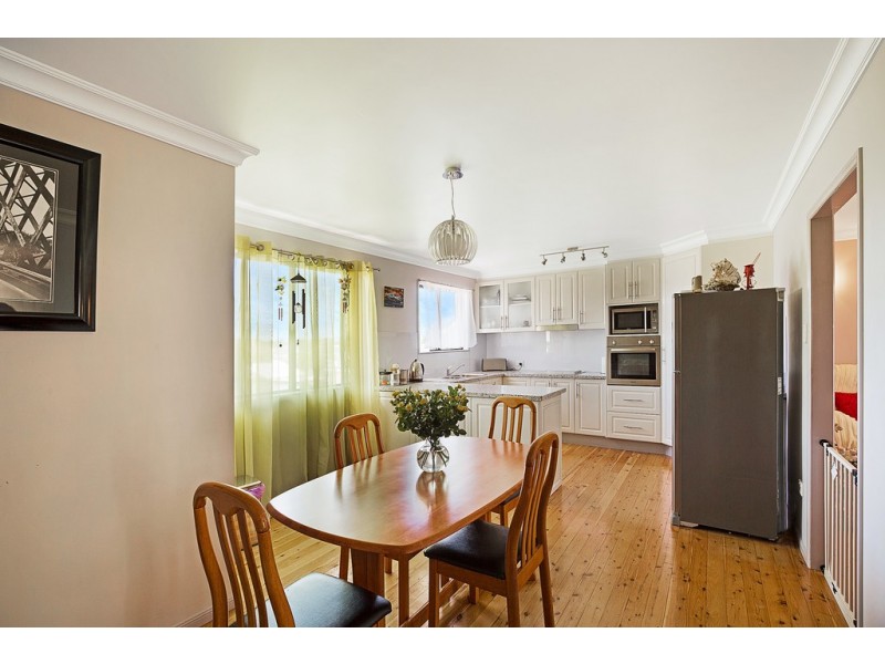 18 Boland Street, North Toowoomba QLD 4350