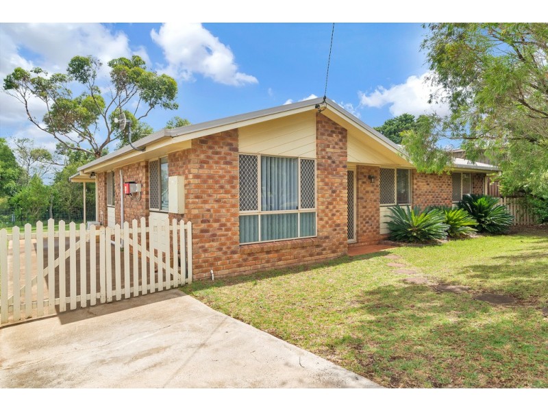 44 Seppelt Street, Wilsonton Heights QLD 4350