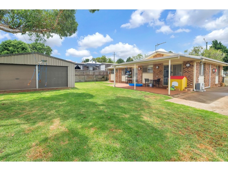 44 Seppelt Street, Wilsonton Heights QLD 4350