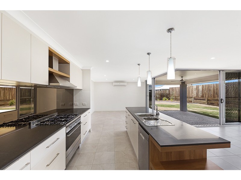 56 Sportsman Drive, Kleinton QLD 4352