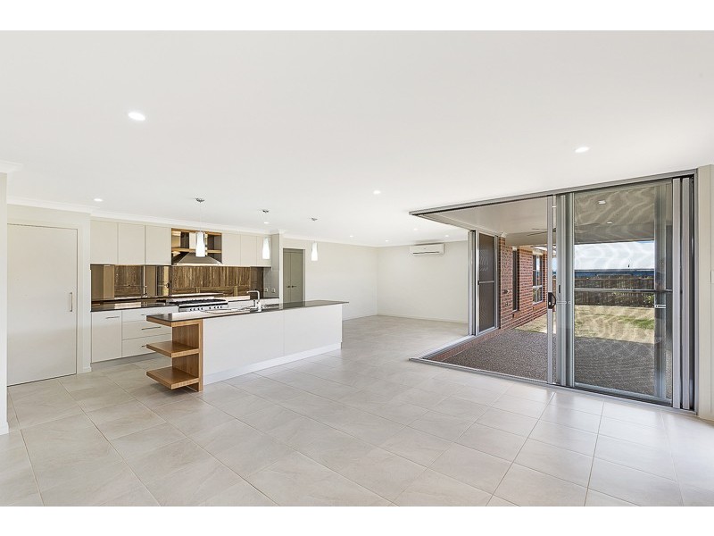 56 Sportsman Drive, Kleinton QLD 4352