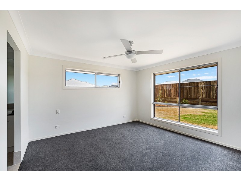 56 Sportsman Drive, Kleinton QLD 4352