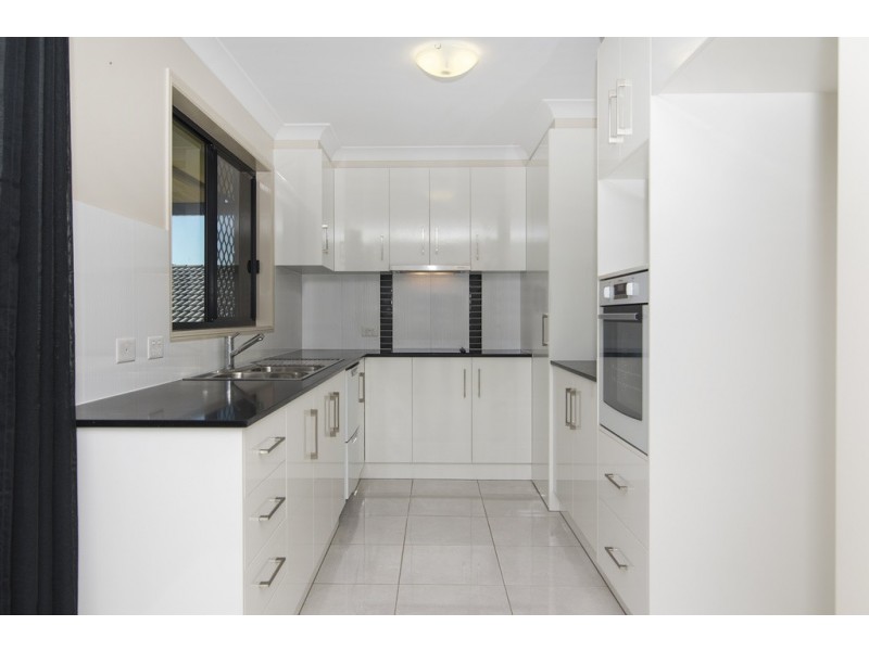 3 Huon Drive, Glenvale QLD 4350