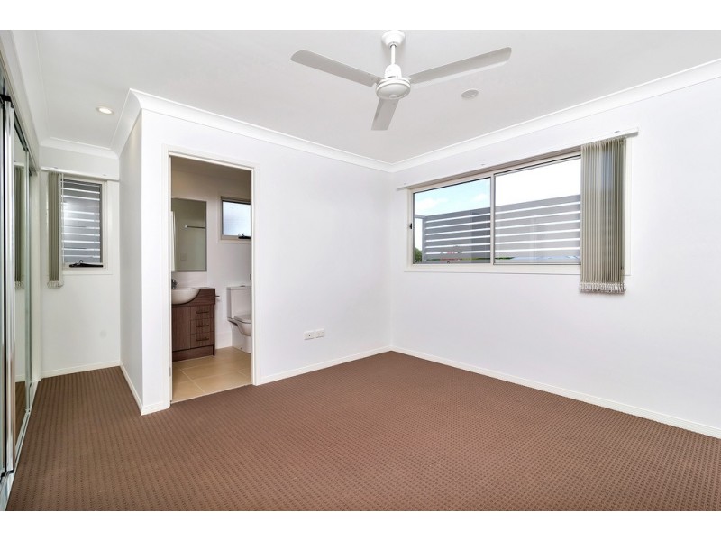 10/225 Nelson Street, Kearneys Spring QLD 4350
