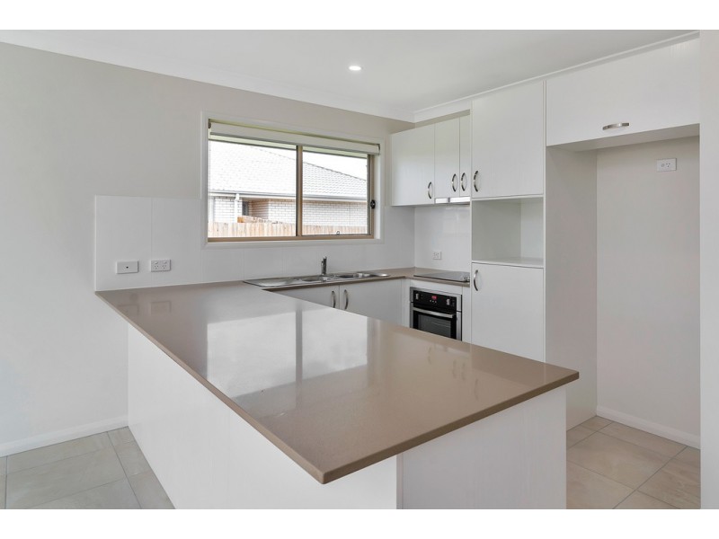 3 Bishop Street, Cambooya QLD 4358