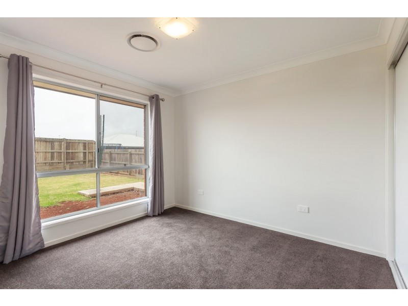 37 Bennett Street, Kleinton QLD 4352