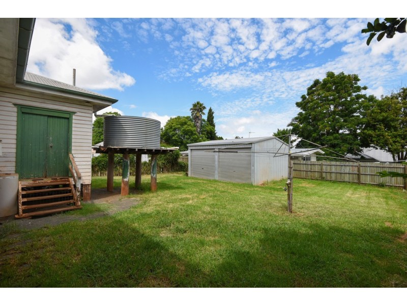 31 Burke Street, Rangeville QLD 4350