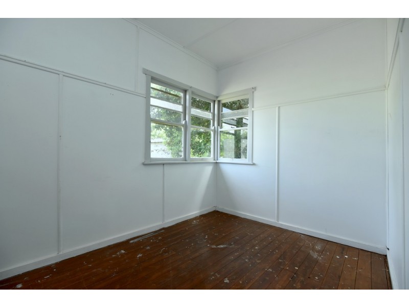 31 Burke Street, Rangeville QLD 4350