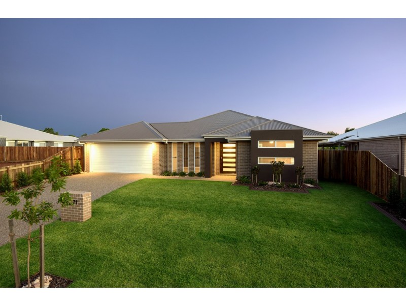 71 Entabeni Drive (Off Kearney Street), Kearneys Spring QLD 4350